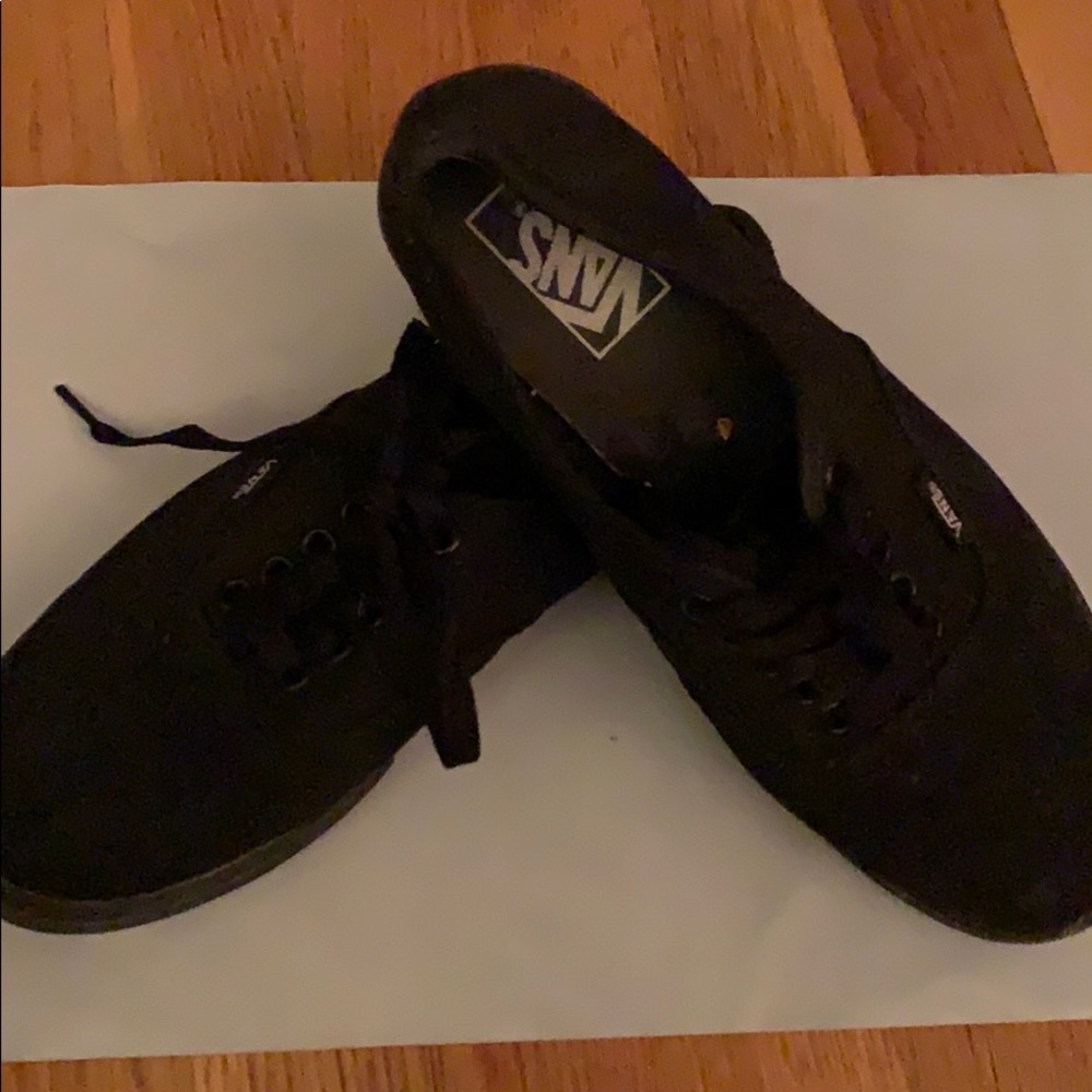 Black vans